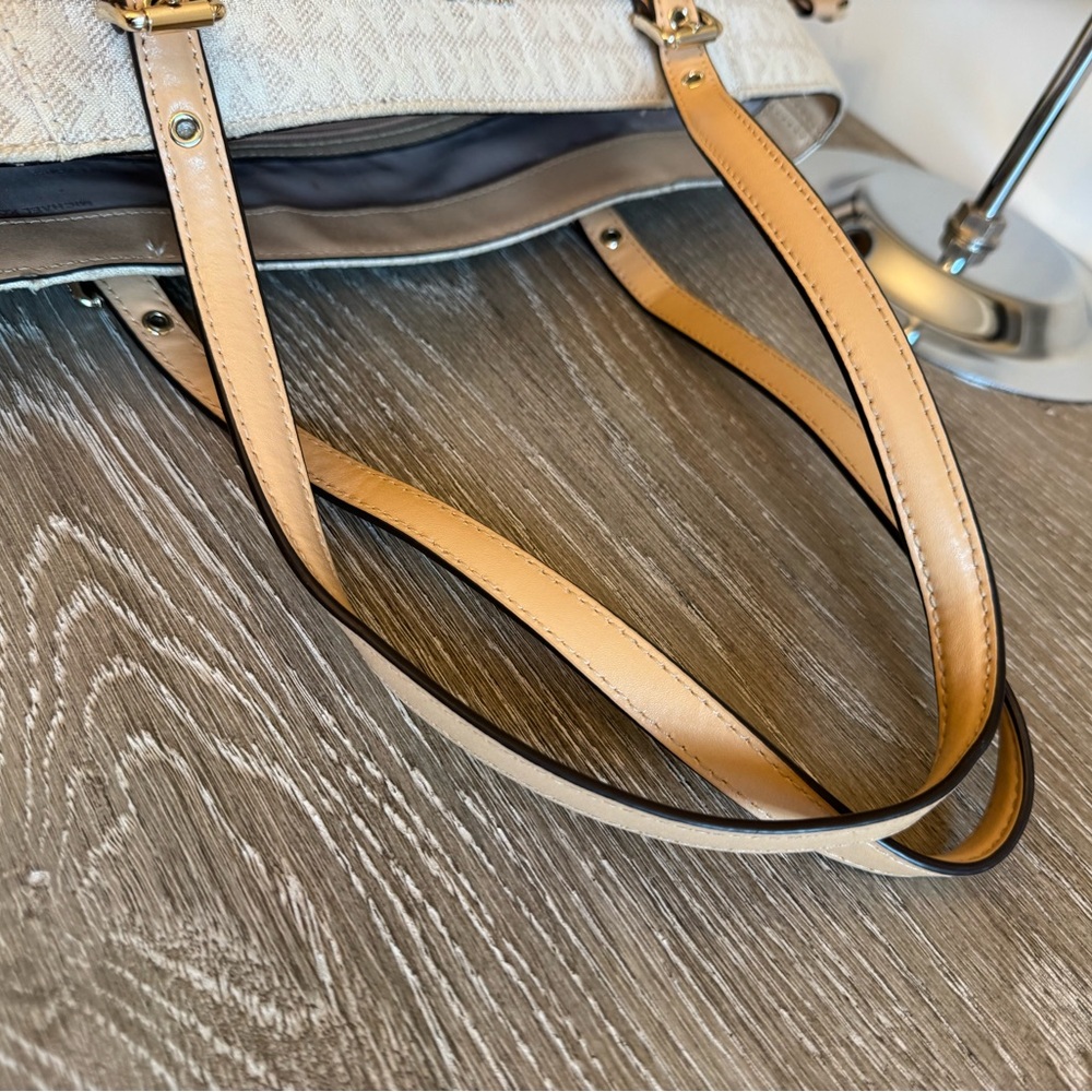 Michael Kors Cream and Tan Signature Tote - Picture 16 of 16